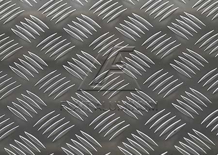 5 bars aluminum tread checkered plate