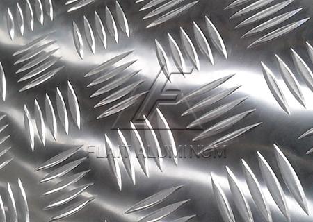 How to choose high-quality tread pattern aluminum plates