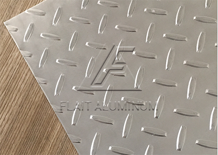 Lentil aluminum tread pattern sheet plate